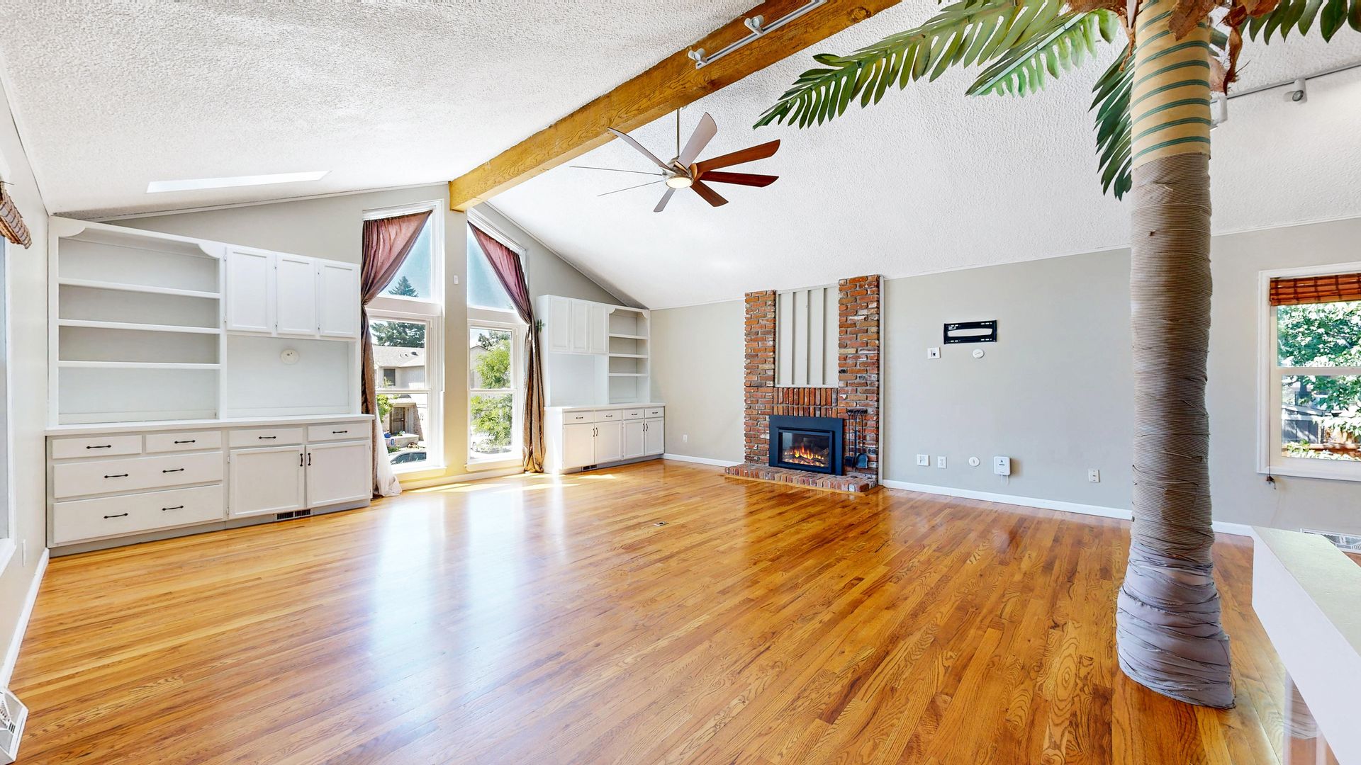 2946 S Moline Pl 3 of 12
