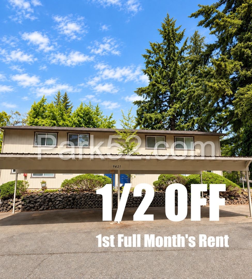 University Place Townhome: 9421 43rd St Ct W #A