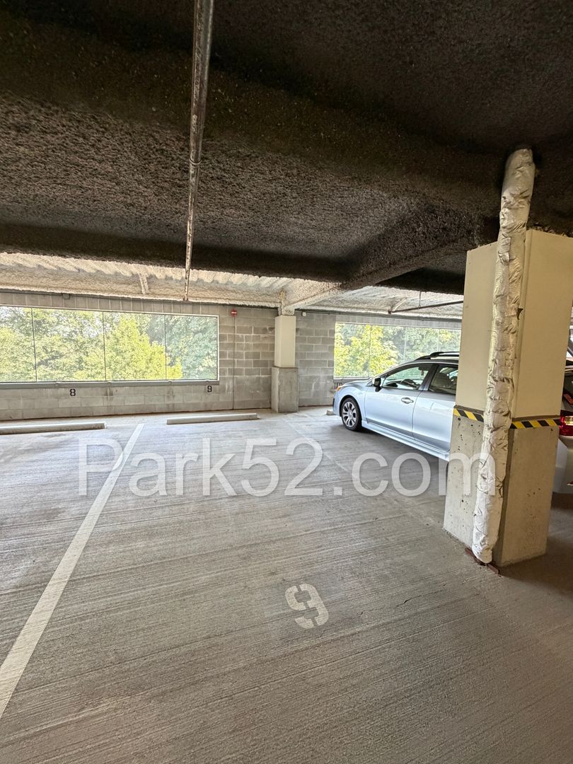 Parking at 3201 Pacific Ave #1007 (1 of 2)