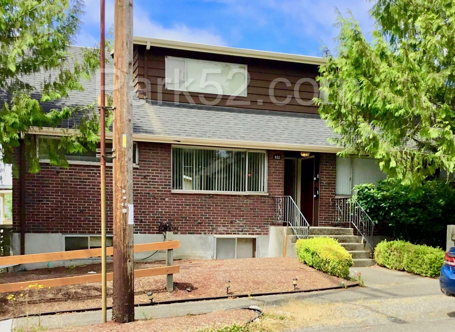 Tacoma Apartment: 602 N Huson #04