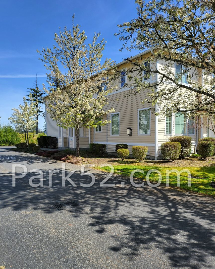 Dupont Condo: 2390 Simmons St Unit #C