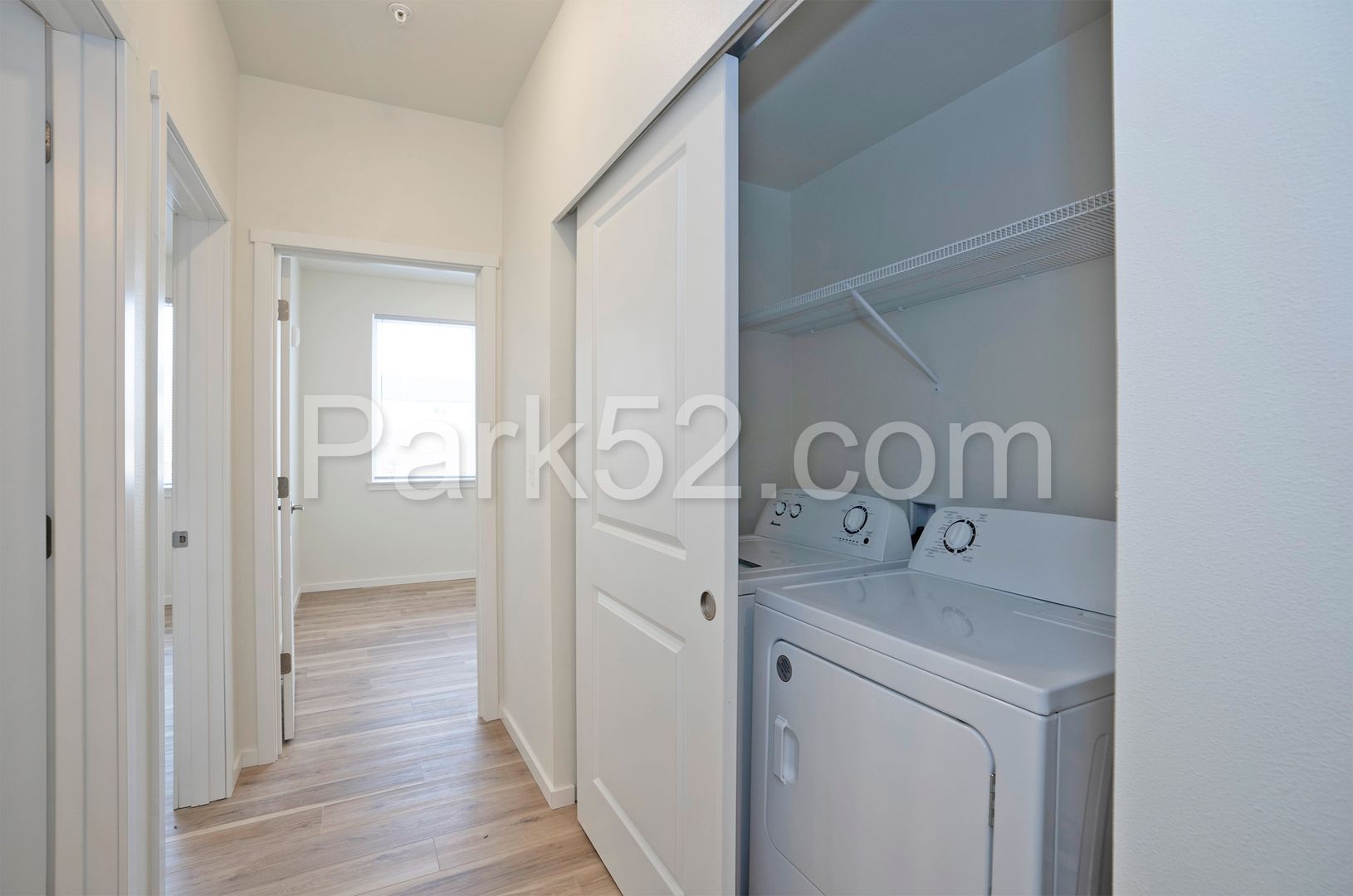 Laundry room at Hallie Court (8 of 8)