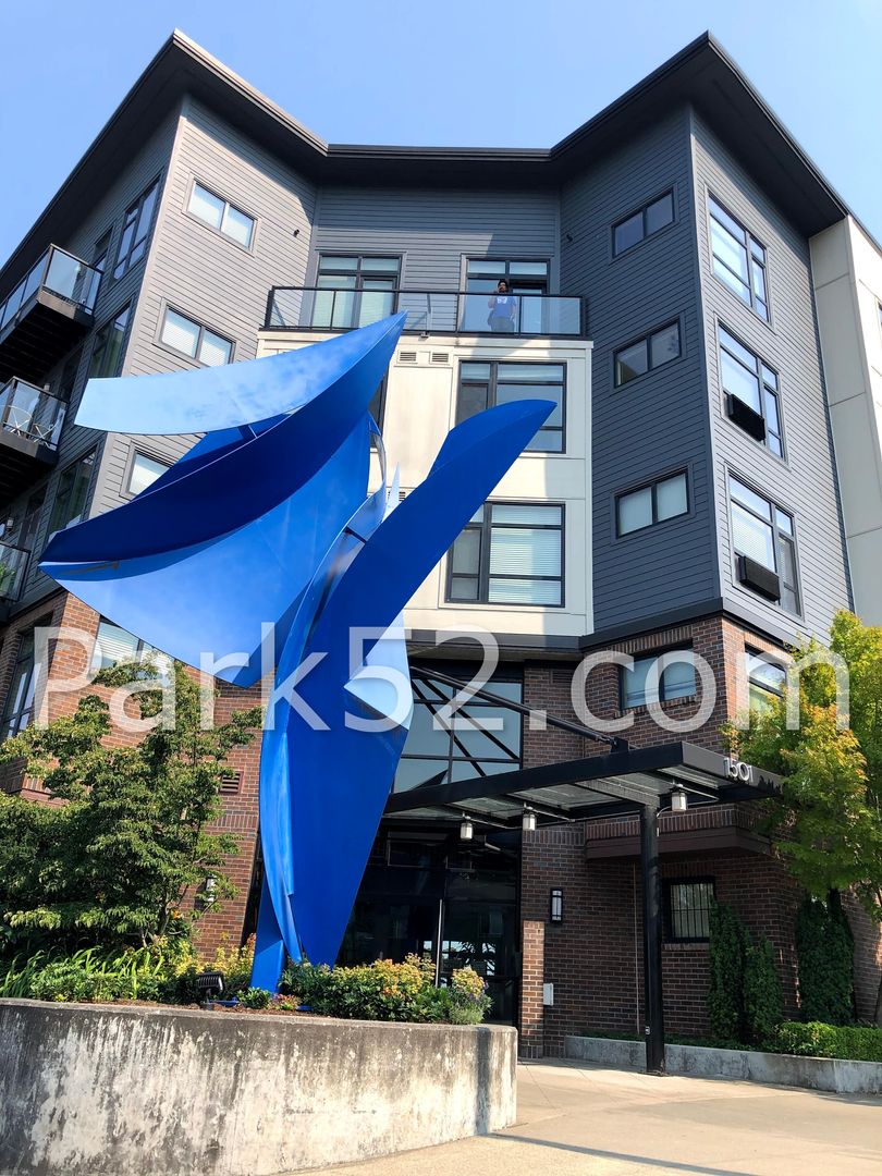 Tacoma Condo: 1501 Tacoma Ave S #310