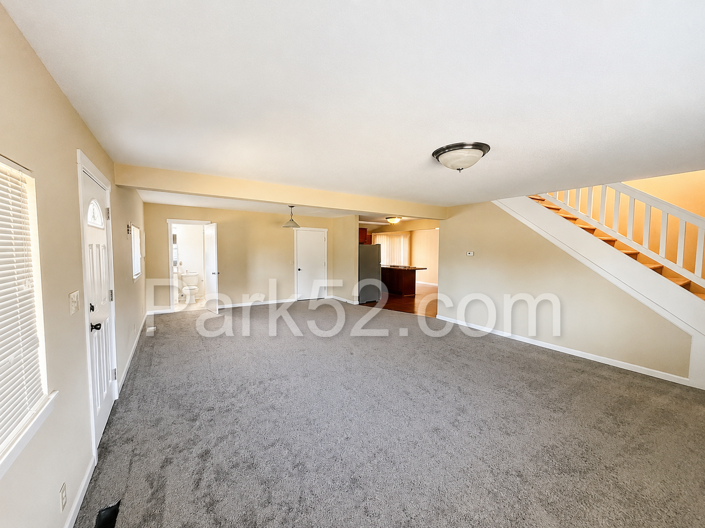 Tacoma House: 5502 27th St NE