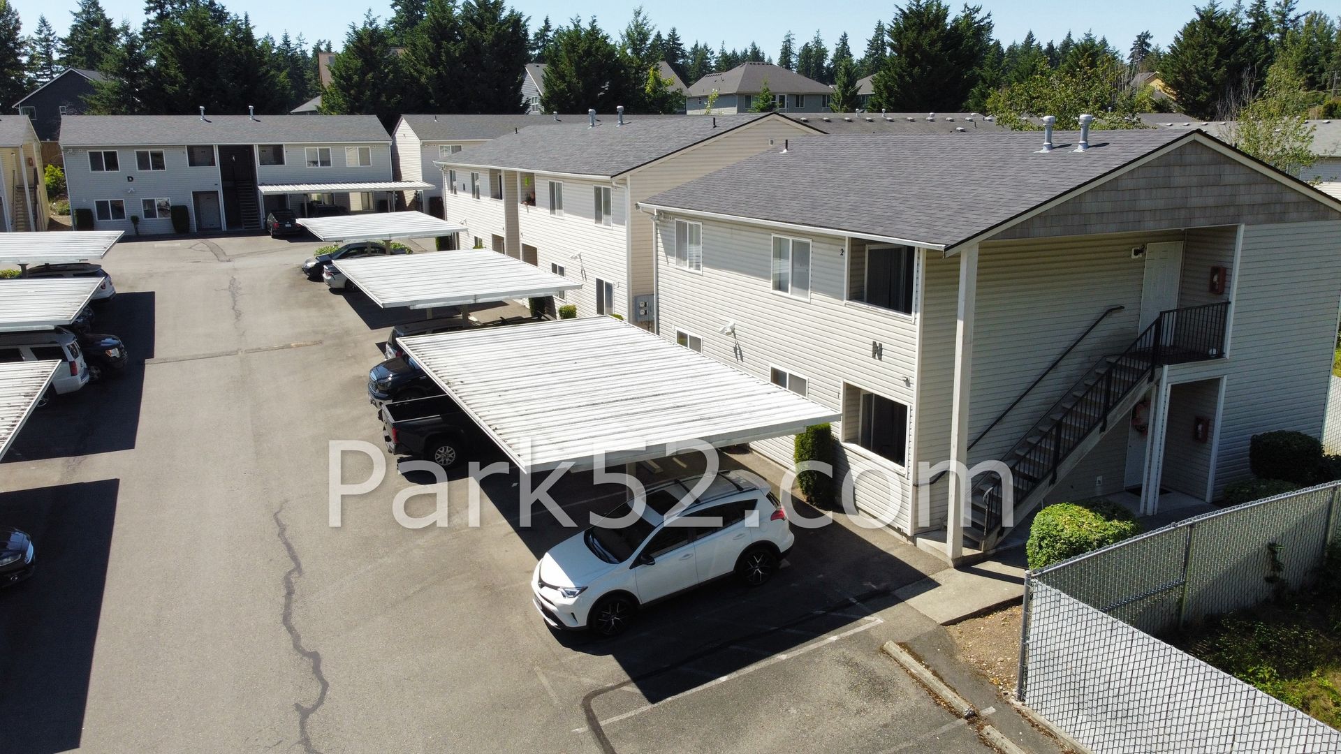 Bonney Lake Apartment: 8403 Locust Ave E #L3