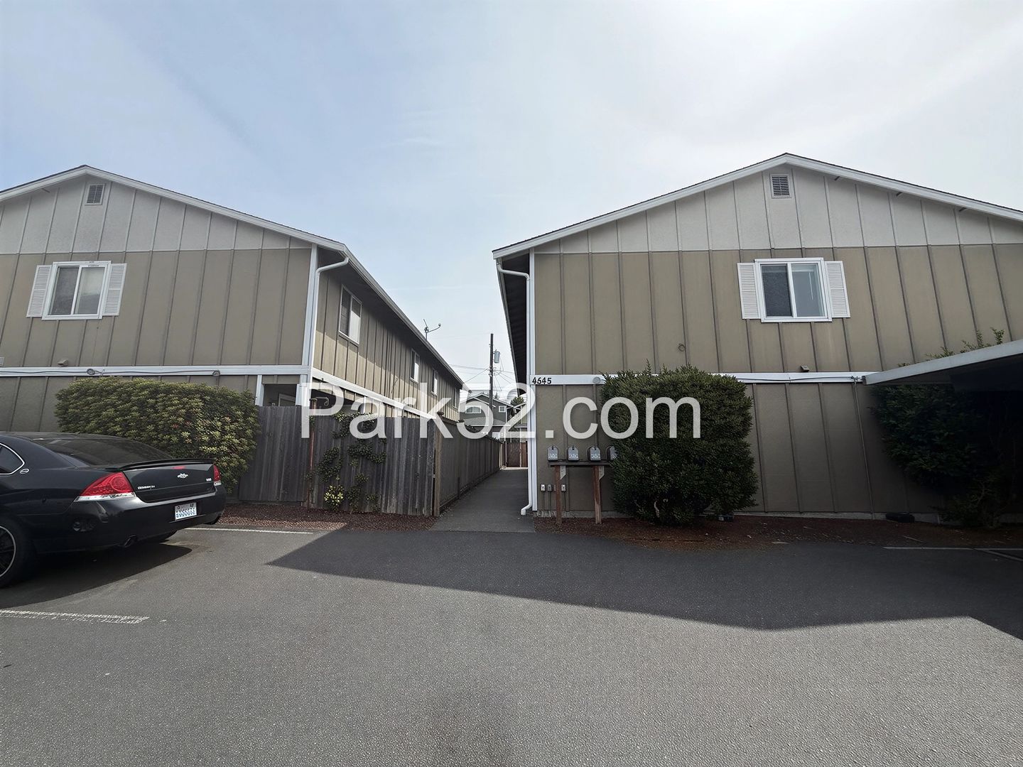 Tacoma Apartment: 4545 S Puget Sound Ave. #A