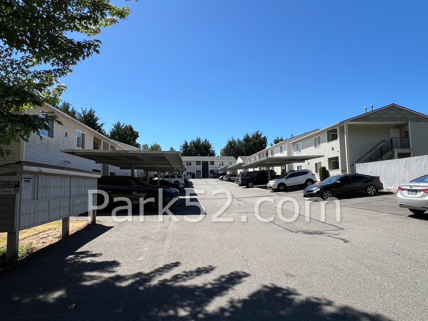 Bonney Lake Apartment: 8403 Locust Ave E #B4