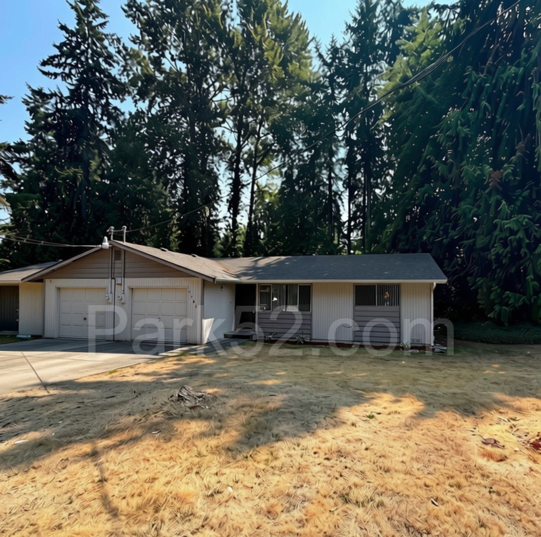 Puyallup Apartment: 9102 115th St E