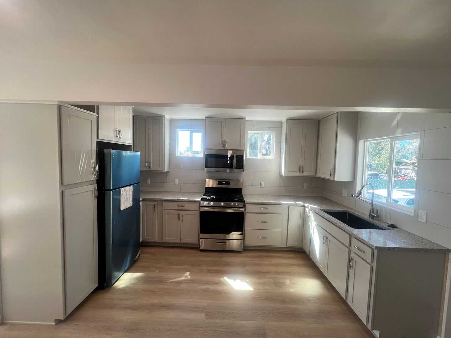 Spring Valley House: 8868 Troy St