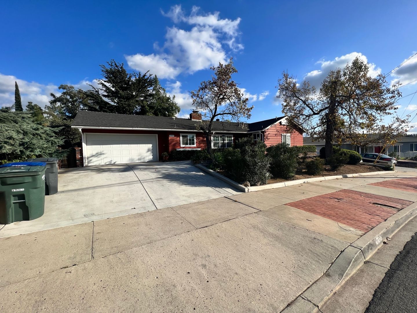 El Cajon House: 1467 Country Crest Drive