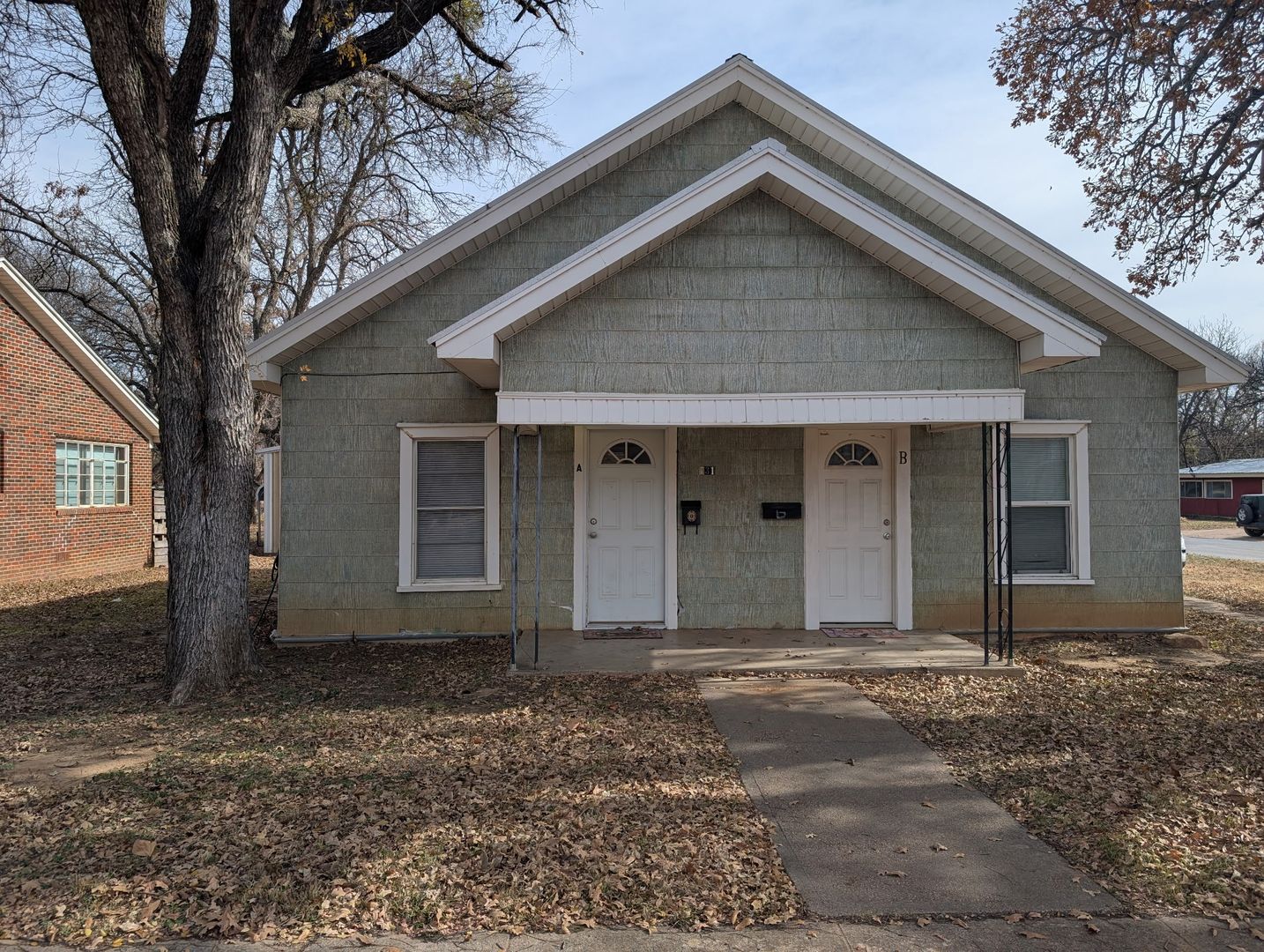 Graham Apartment: 731 Cherry