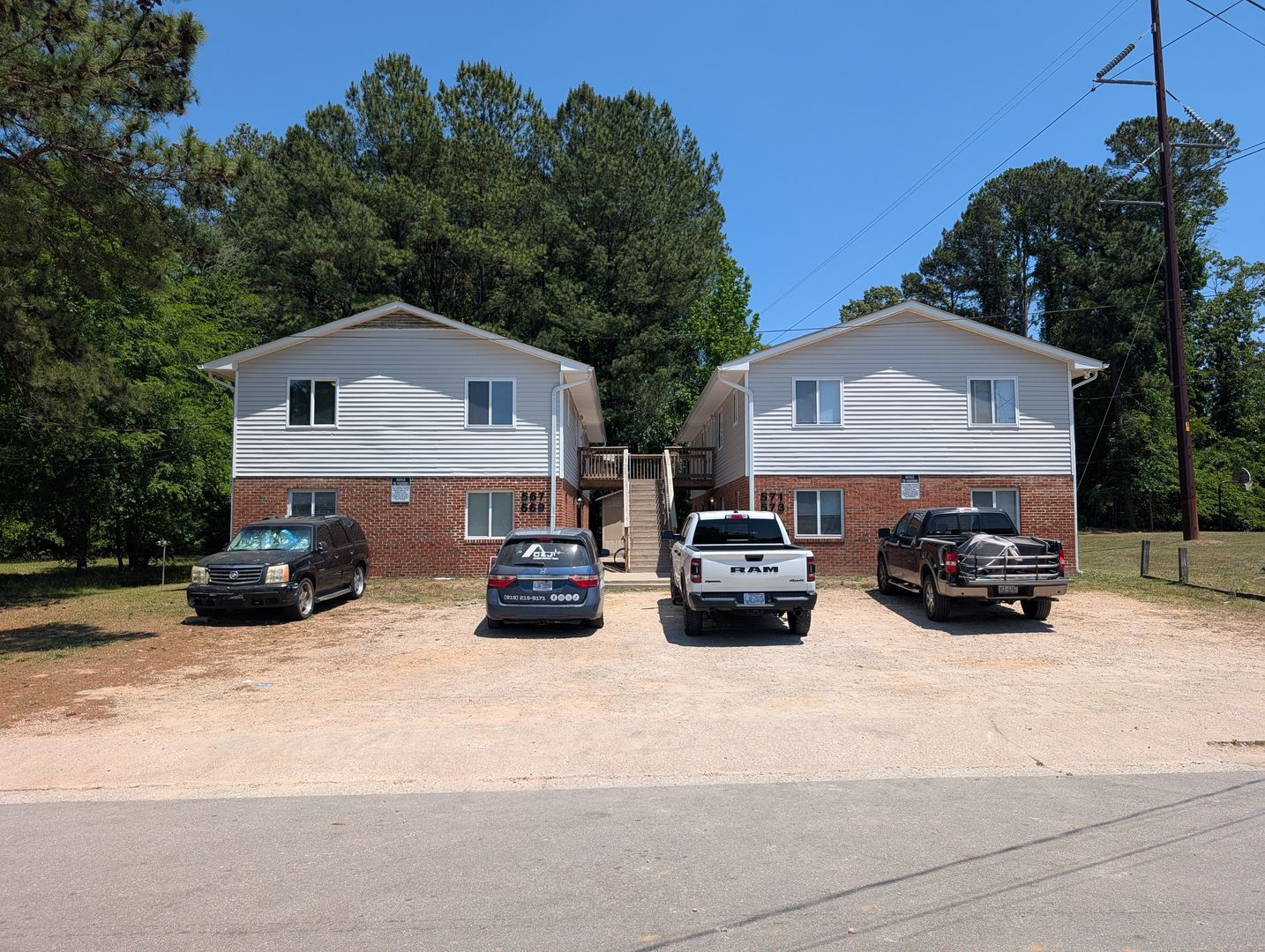 Raleigh Apartment: 567 Dacian Road