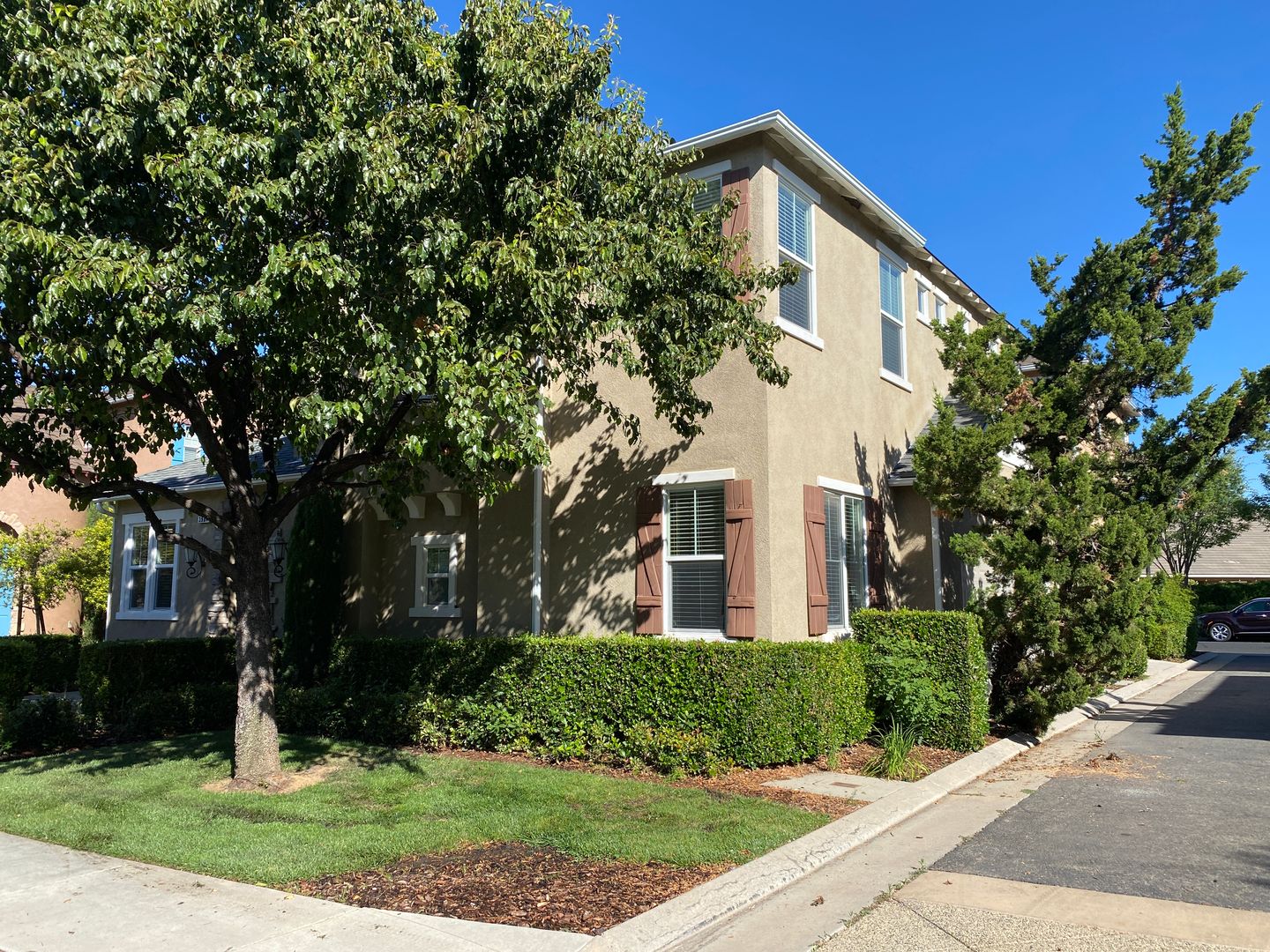Clovis House: 3984 Trenton Ave