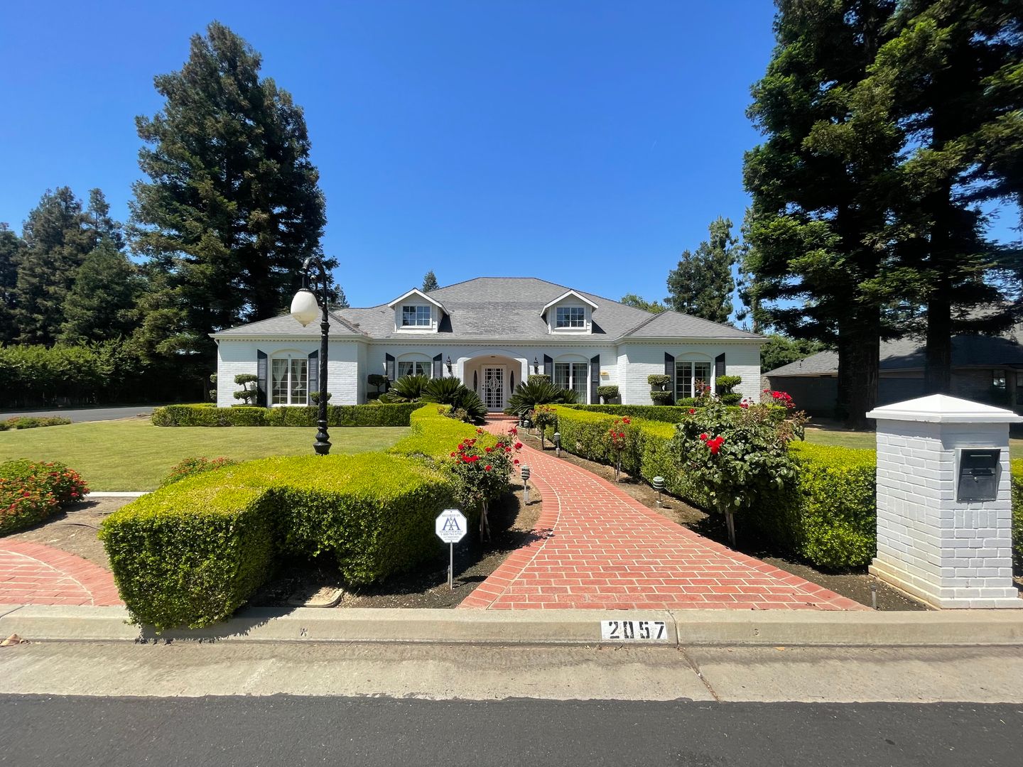 Clovis House: 2057 San Gabriel Ave