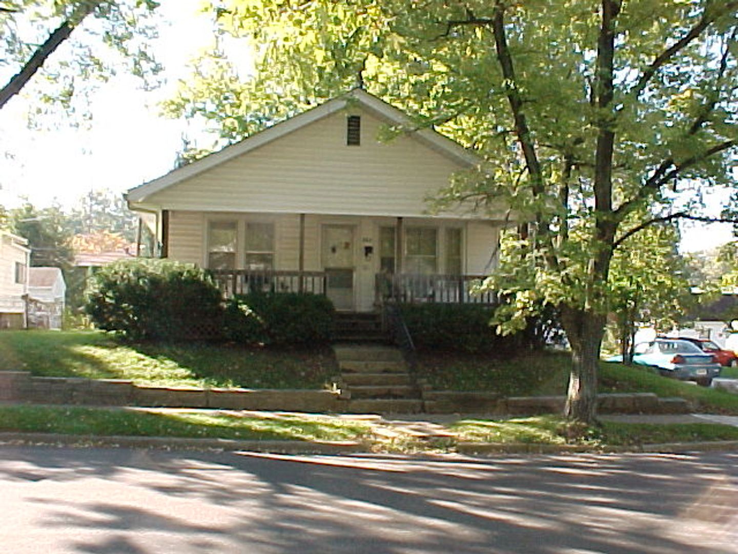 Bloomington House: 202 E 15th Street