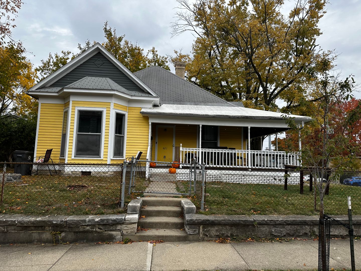 Bloomington House: 421 E 15th Street