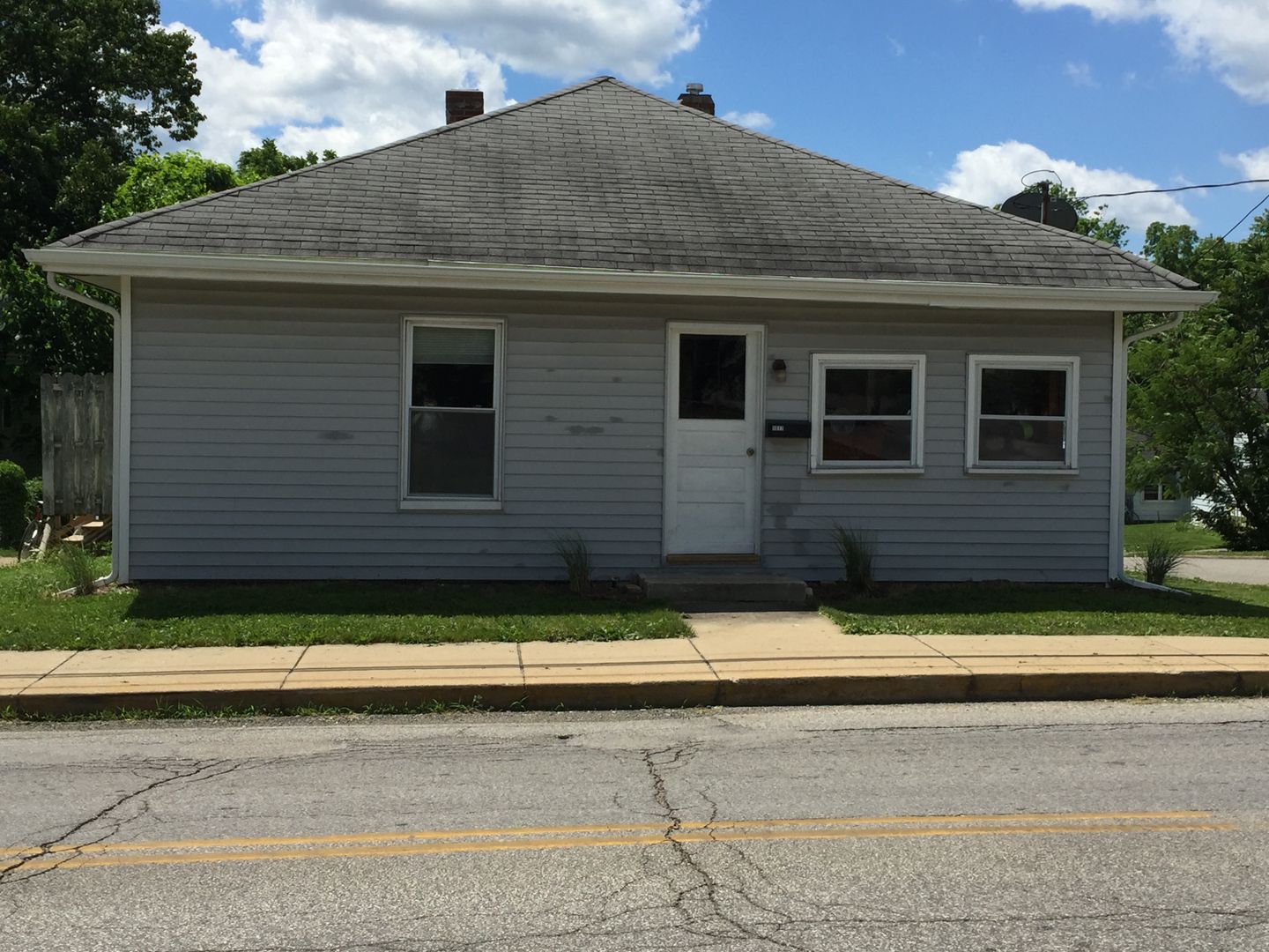 Bloomington House: 1017 W 11th Street