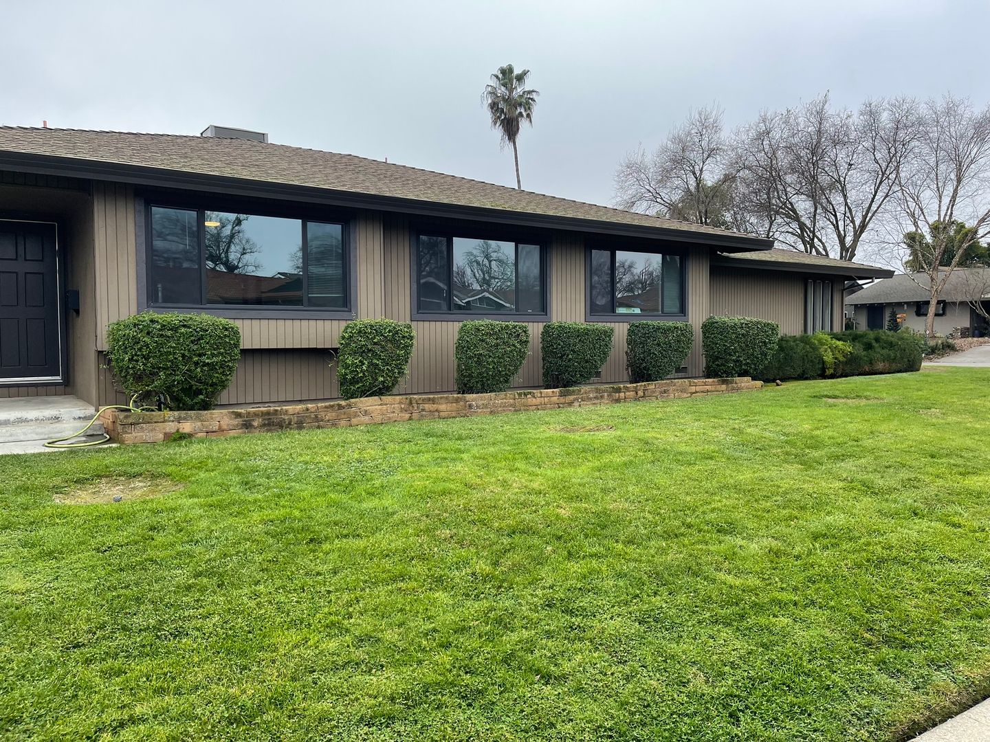Sacramento Apartment: 690 Clipper Way