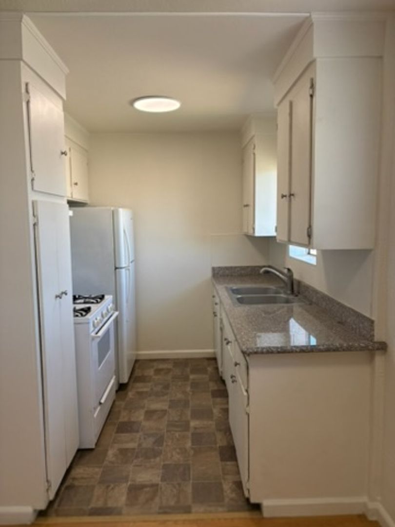 Sacramento Apartment: 6201 Martin Luther King Jr. Blvd.