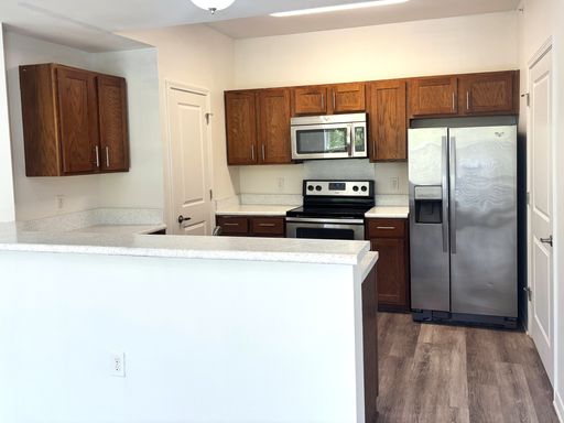 PRELEASING - 2BR/2BA - 2nd FLOOR - All utilities included – photo 1