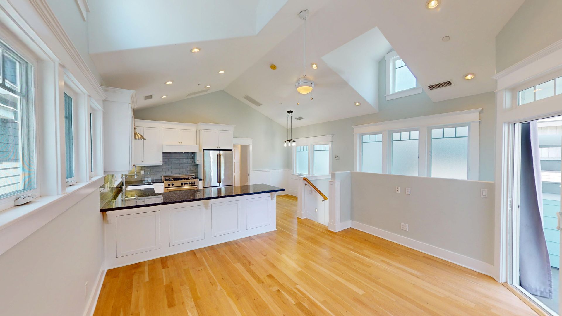 Coronado House: 263 C Avenue