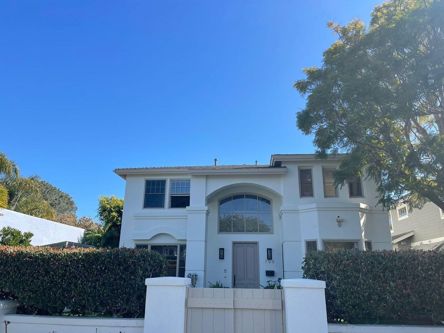 Coronado House: 753 B Ave