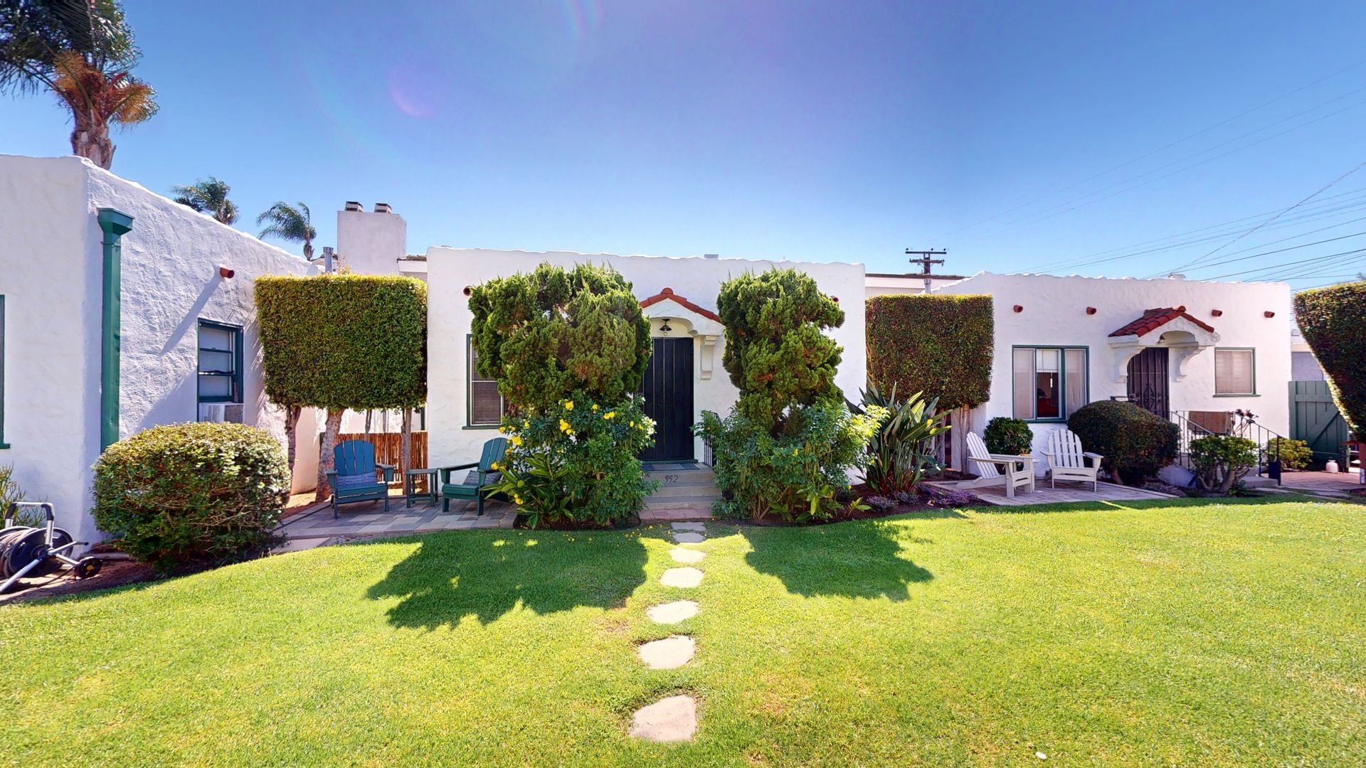 Coronado Apartment: 936 - 954 C Avenue