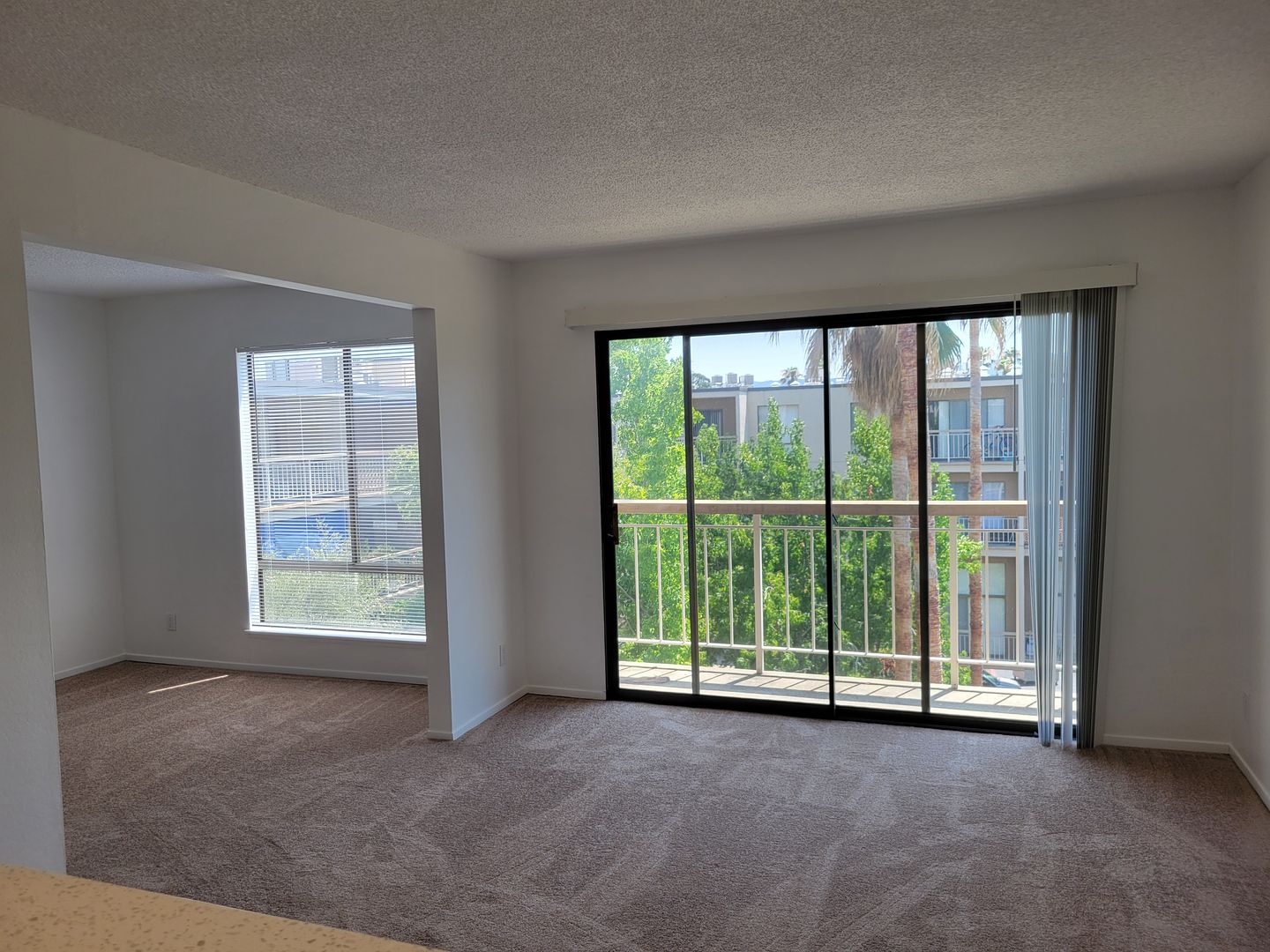 Walnut Creek Condo: 440 N Civic Dr #505