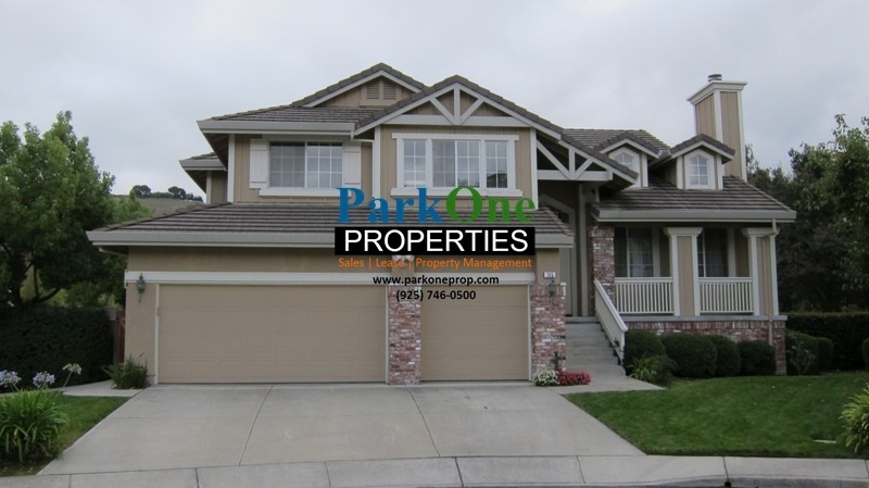 Danville House: 183 Lasata Ct