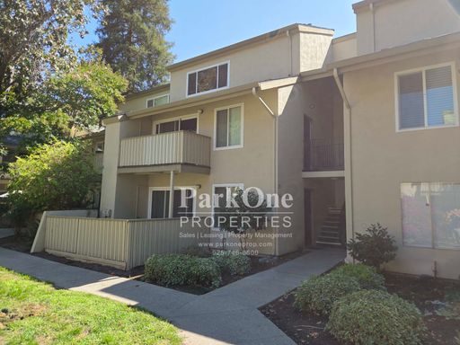 Spacious Walnut Creek Condo with Community Pool – photo 1