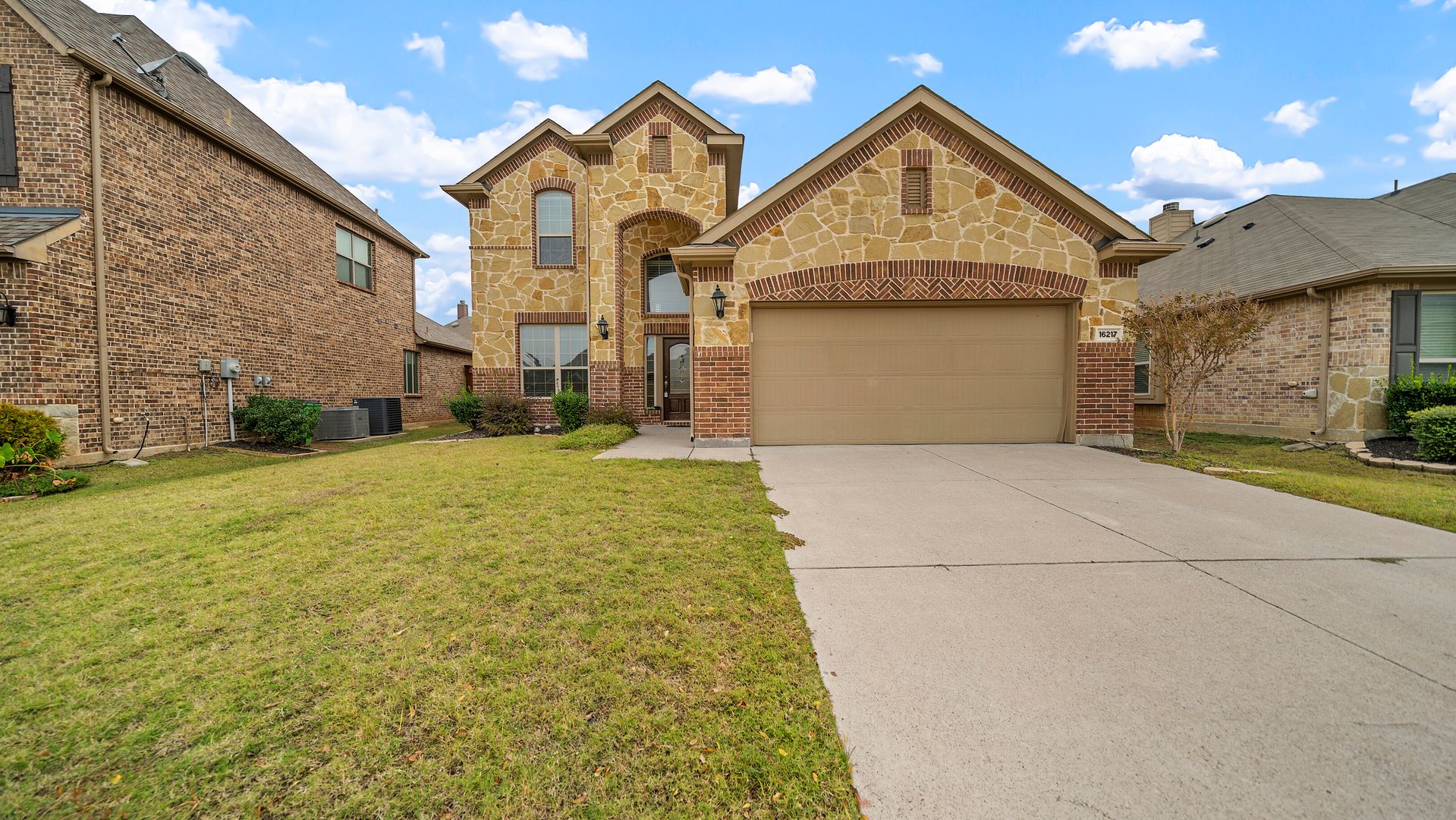 Prosper House: 16217 White Rock Blvd