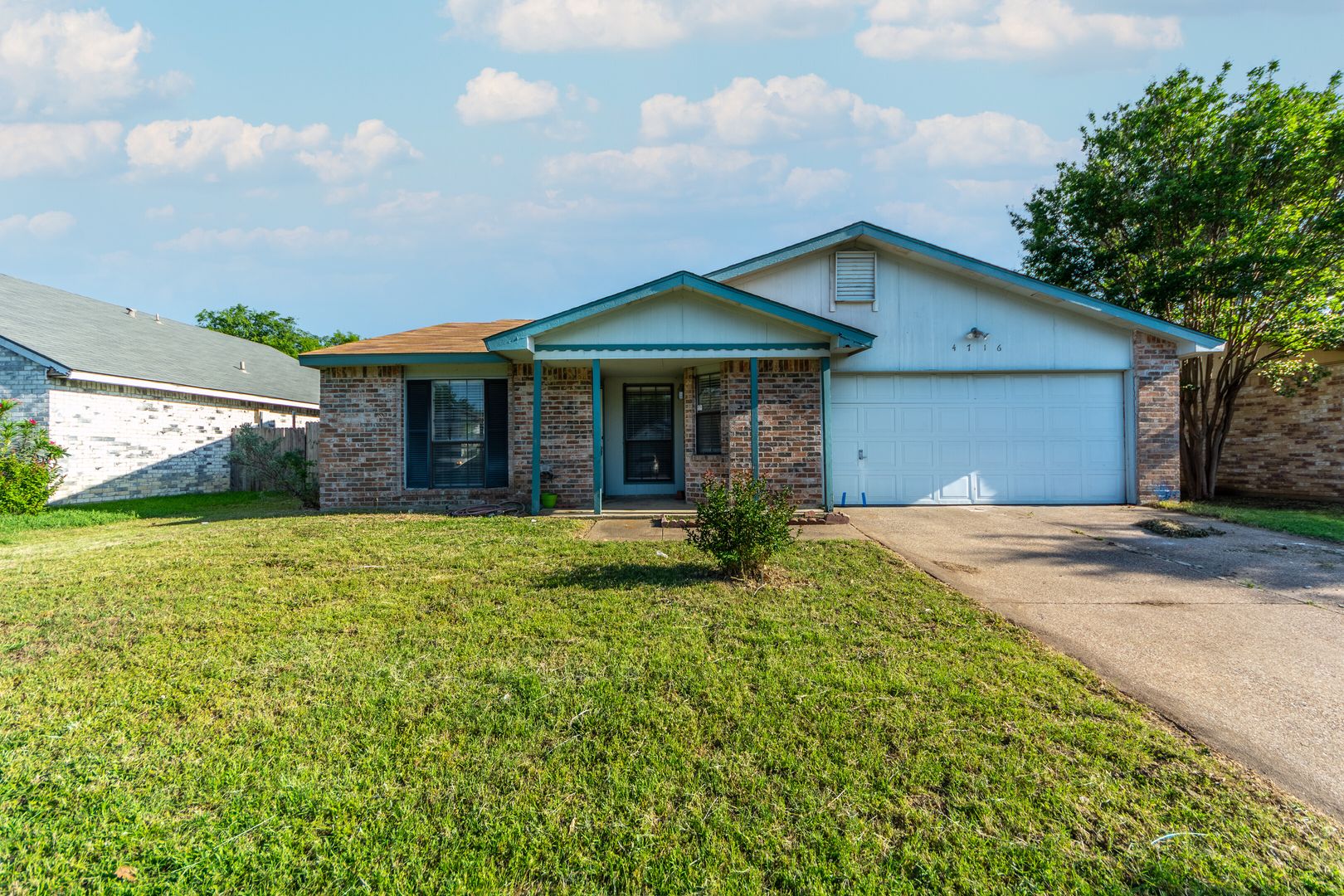 Fort Worth House: 4716 Rose of Sharon