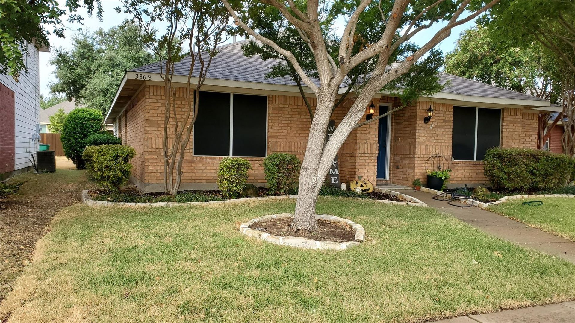 McKinney House: 3808 Aloe Drive