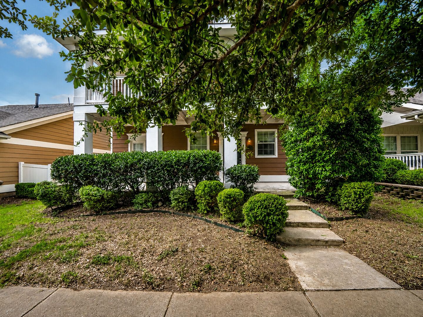 Savannah House: 1232 Appalachian Ln