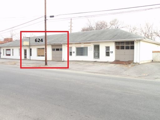 Business Oppurtunities Abound - Commercial Garage & Office Space in Salem! – photo 1