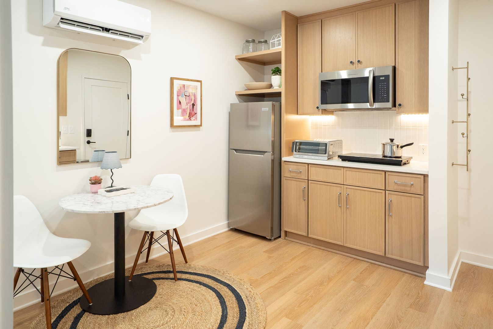 Raleigh Apartment: 901 E. Edenton Street