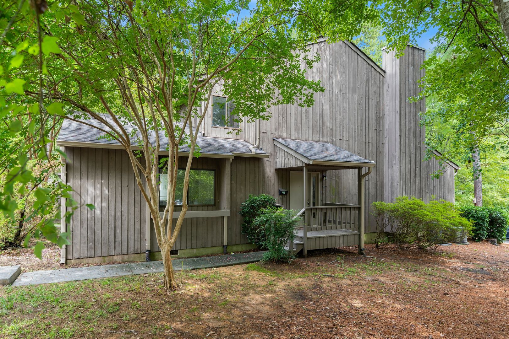 Chapel Hill Townhome: 60 Fernwood Lane