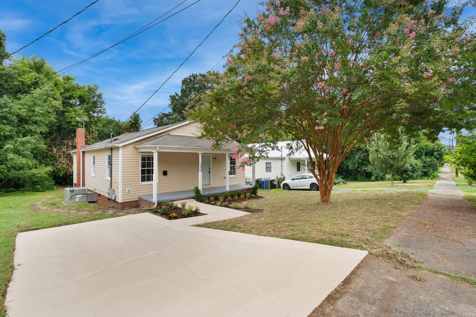 1236 Berkeley St 2 of 12