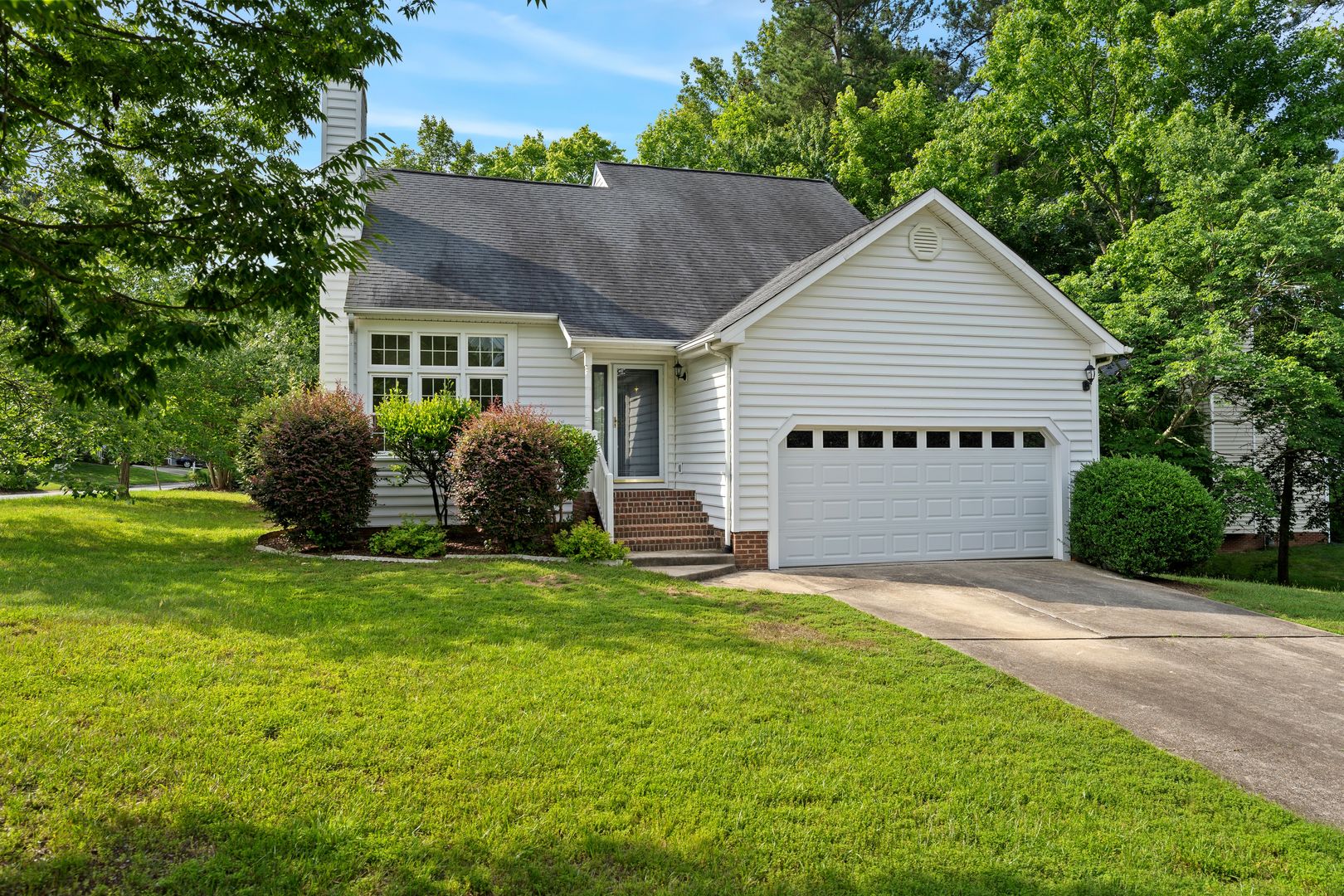 Durham House: 3 Arborfield Lane