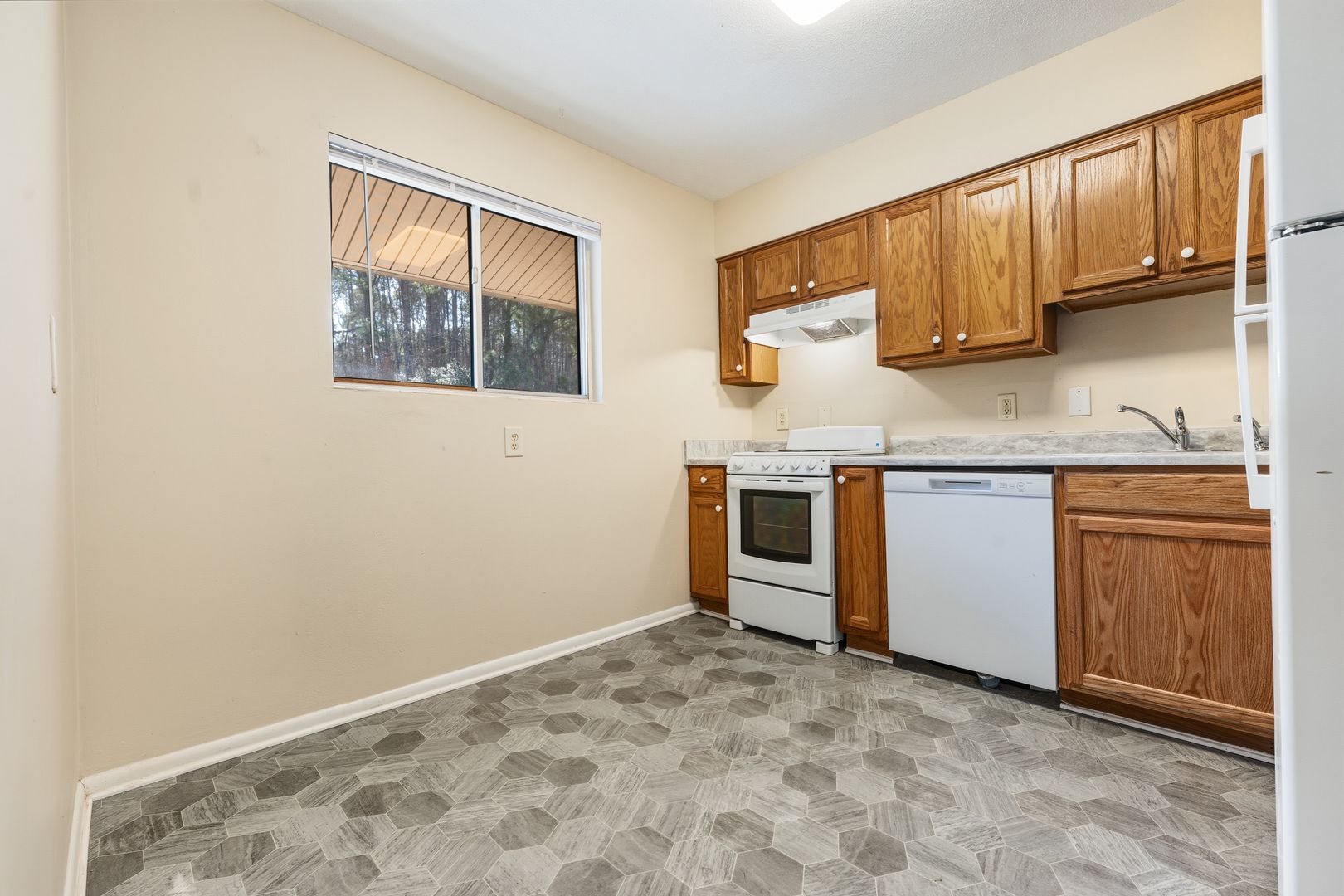 Chapel Hill Condo: 6 Shepherd Lane Bldg D