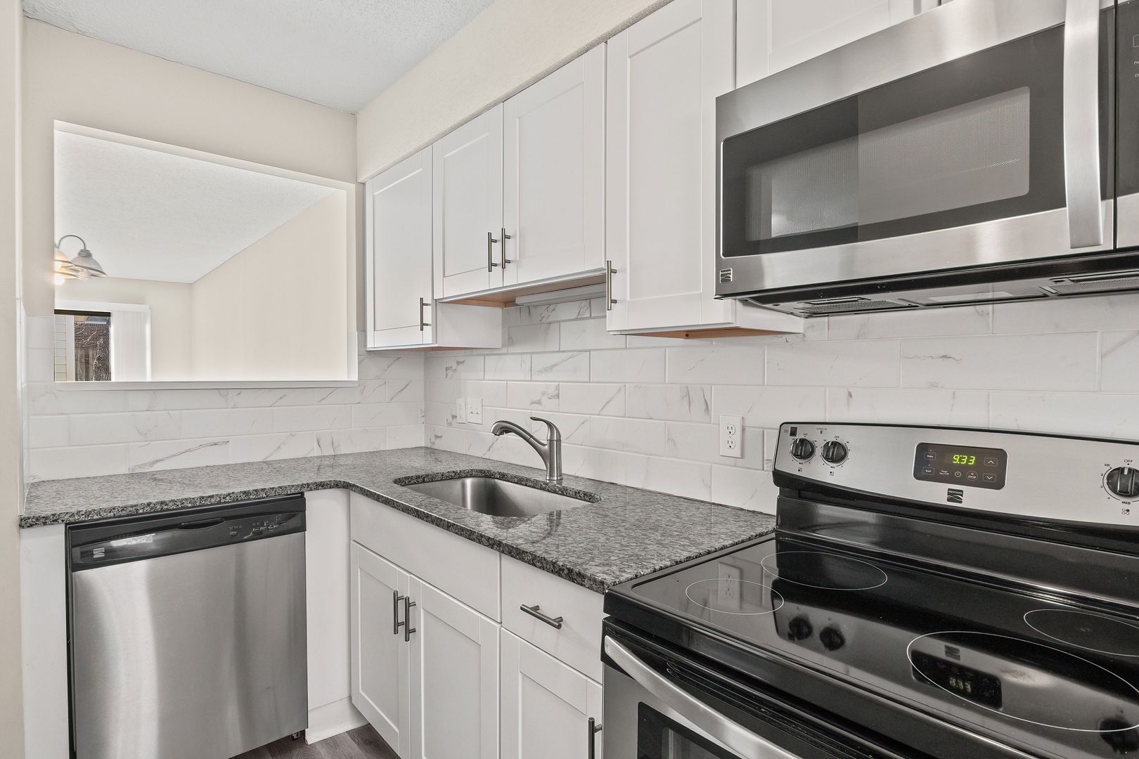 1507 Clermont Rd 4 of 12