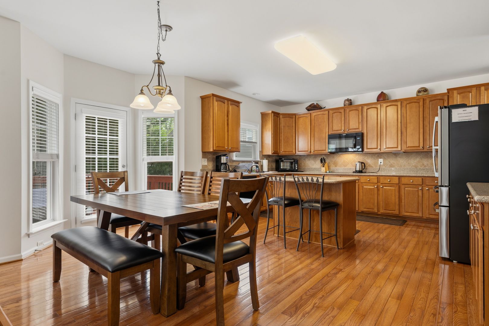 3809 Stoneybrook Dr 5 of 12