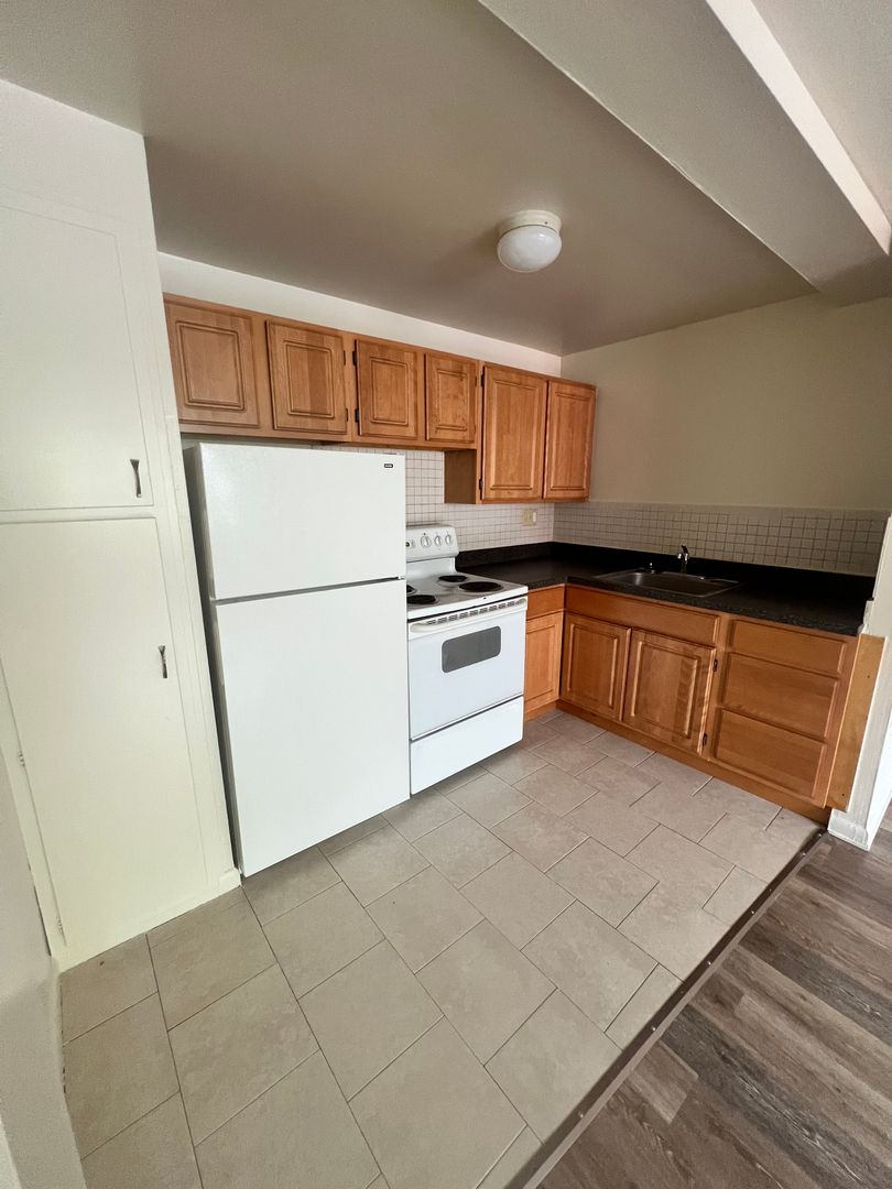 Allentown Apartment: 117 South 4th Street