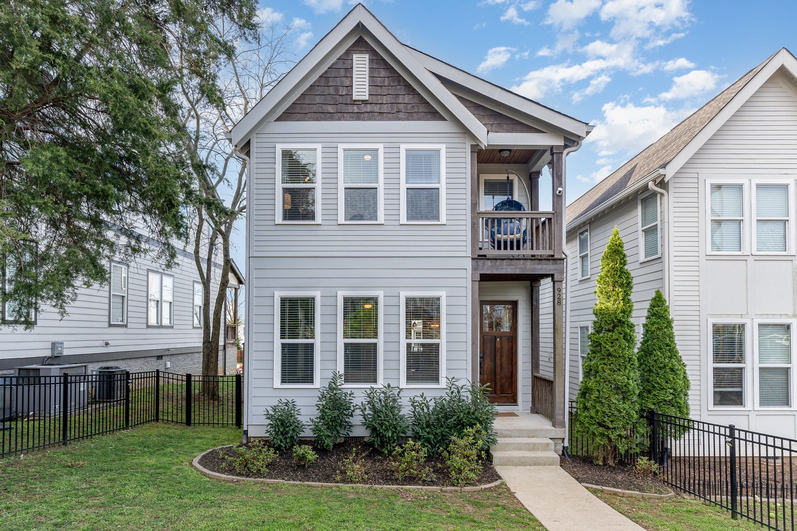 Nashville House: 928 Thomas Ave