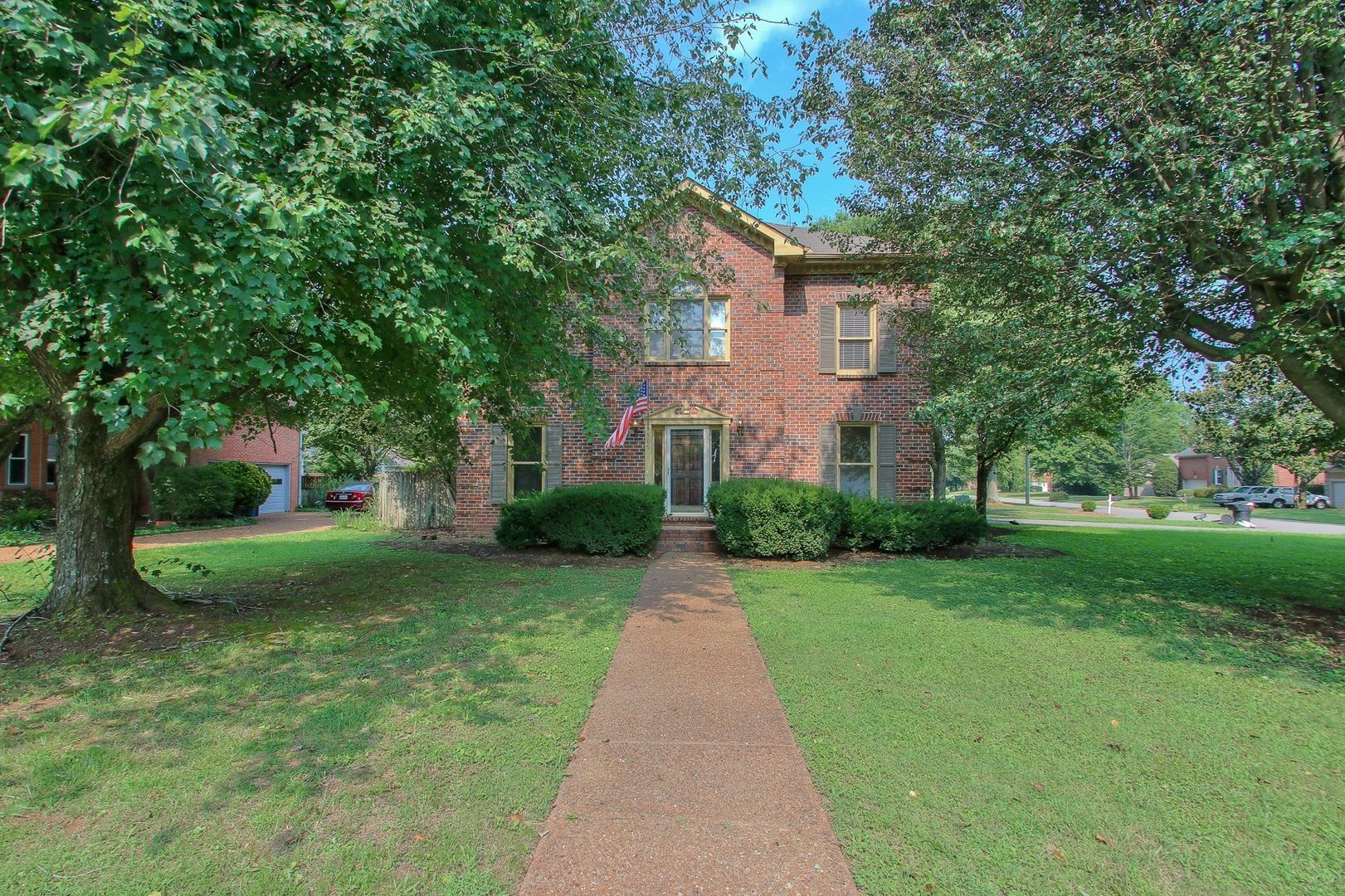 Franklin House: 509 Justin Dr