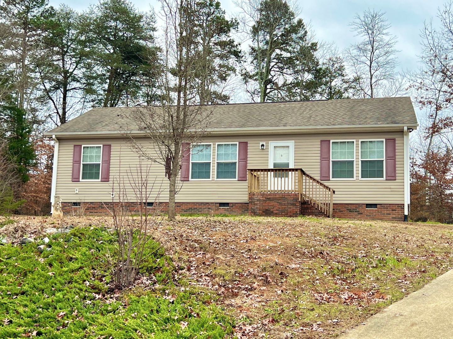 Statesville House: 239 Winding Cedar Drive