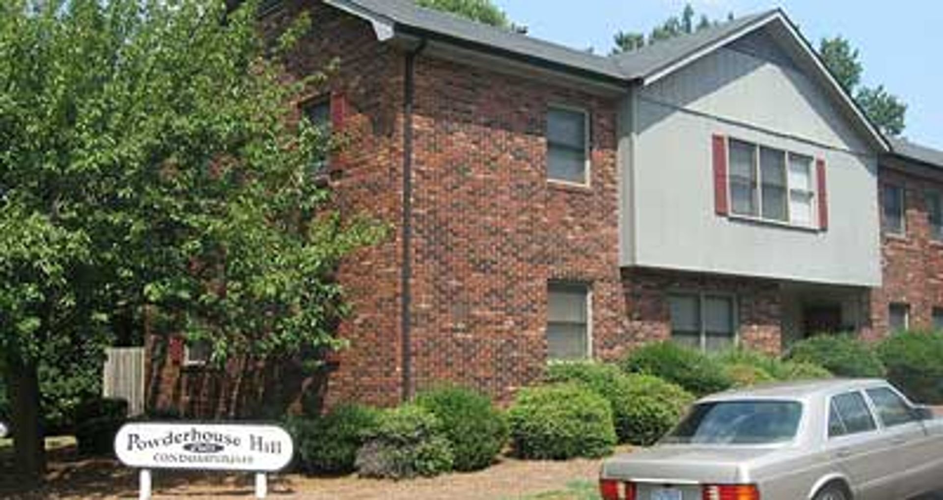 Statesville Apartment: 286 N Kelly St