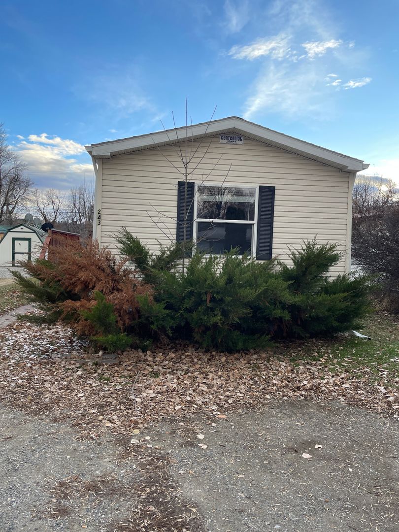 Columbus House: 243 W 5th Ave N