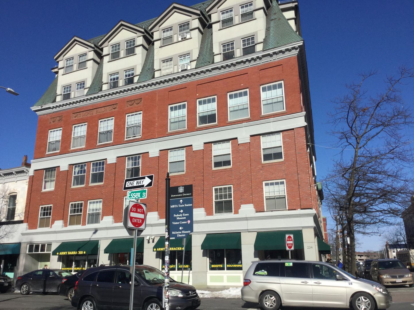 Salem Apartment: 100 Washington Street