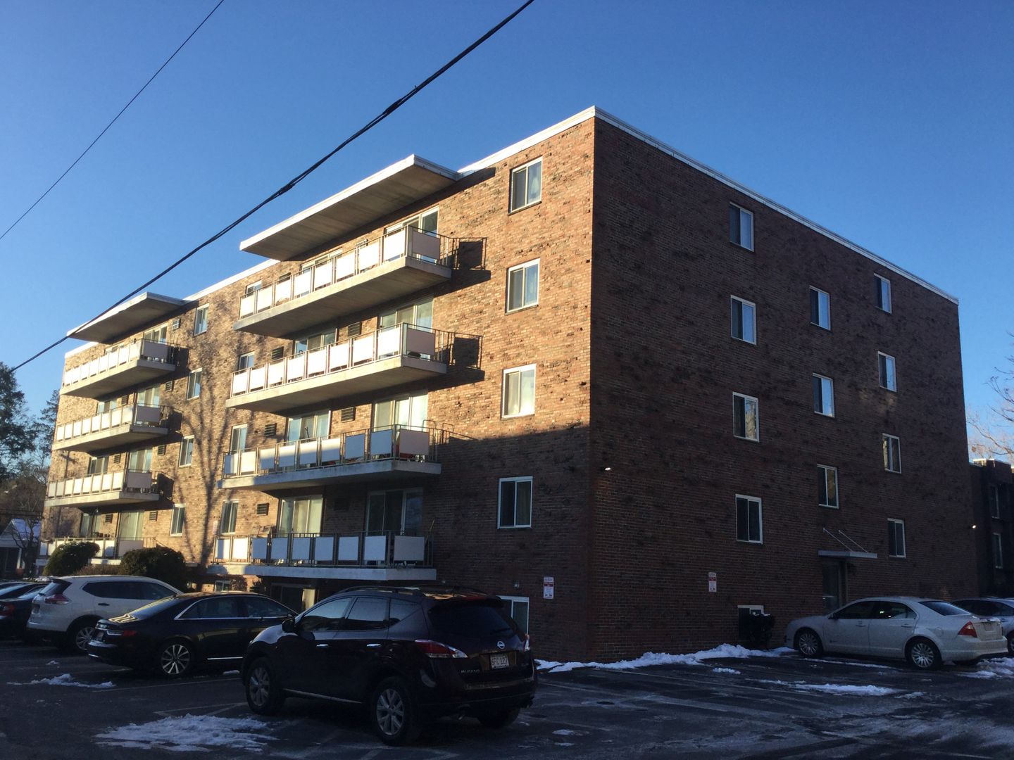Malden Apartment: 190 Mountain Ave